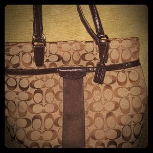 Super Cute Coach Purse